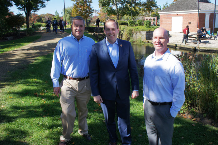 Riverhead Chamber of Commerce new Board President Bob Kern of 2XS Consulting, with Lee Zeldin and Dave Bergen, dean at SCCC Culinary Arts & Hospitality Center.