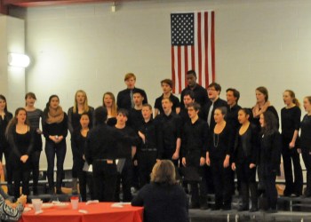 East Hampton High School Chorus