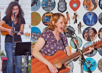 Sara Hartman, Jewlee Trudden