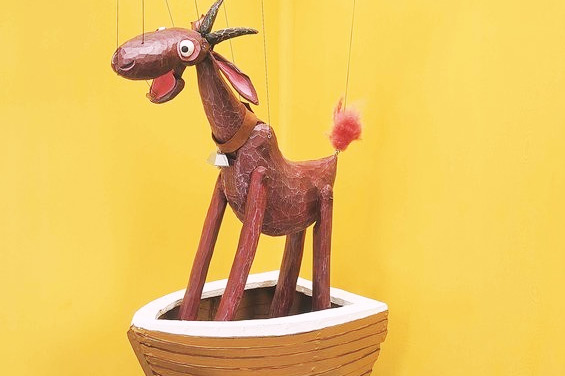 Goat on a Boat Puppet Theatre is back!