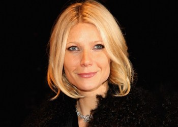 Gwyneth Paltrow shows off one of her classic red carpet looks