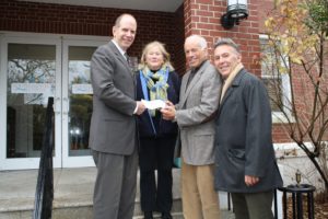 Southampton Hospital President and CEO Robert Chaloner, Showhouse operations manager Mary Lynch, and Showhouse Foundation board members Gary DePersia and Brian Brady.