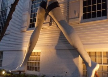 LEGS2-WHITE-HOUSE-RIVERS-LEGS-47-1-398×600