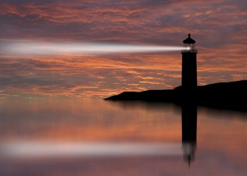 lighthouse Thinkstock