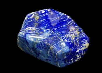 Lapis lazuli is a powerful stone