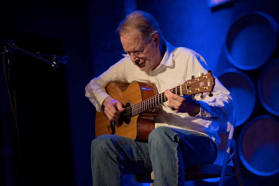 Leo Kottke will play WHBPAC on October 26