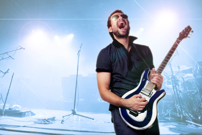 The live music rule-breaker in action