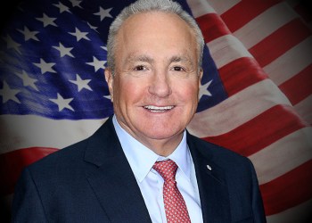 Lorne Michaels with American flag