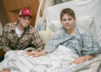 Patient Zachary Cottrell got a special bedside visit from Mets pitcher Steven Matz.