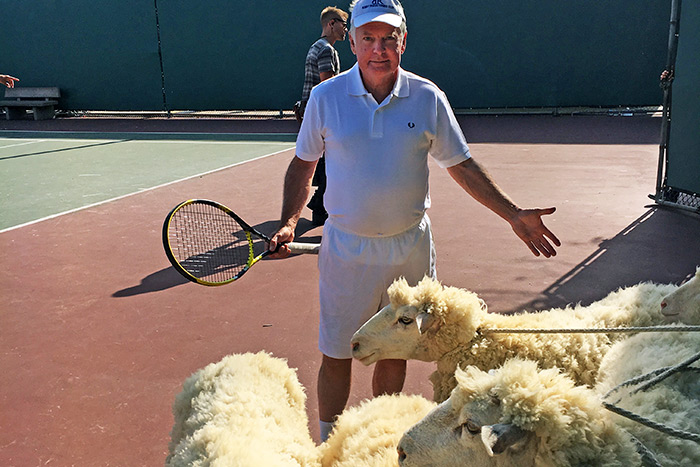 Doug Dean, tennis pro
