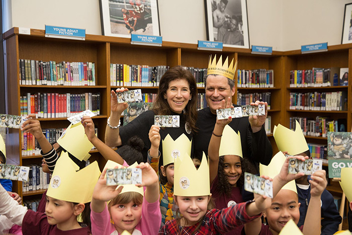 Isaac Mizrahi and PS 118 kids at Brooklyn Public Library