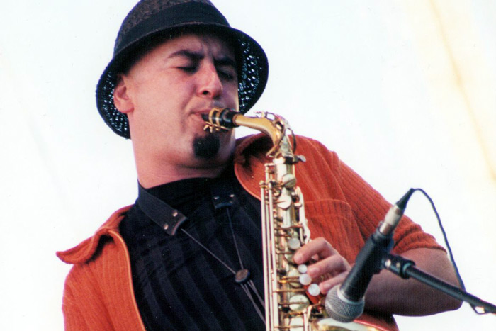 Oscar Feldman is bringing Latin jazz to Bay Burger