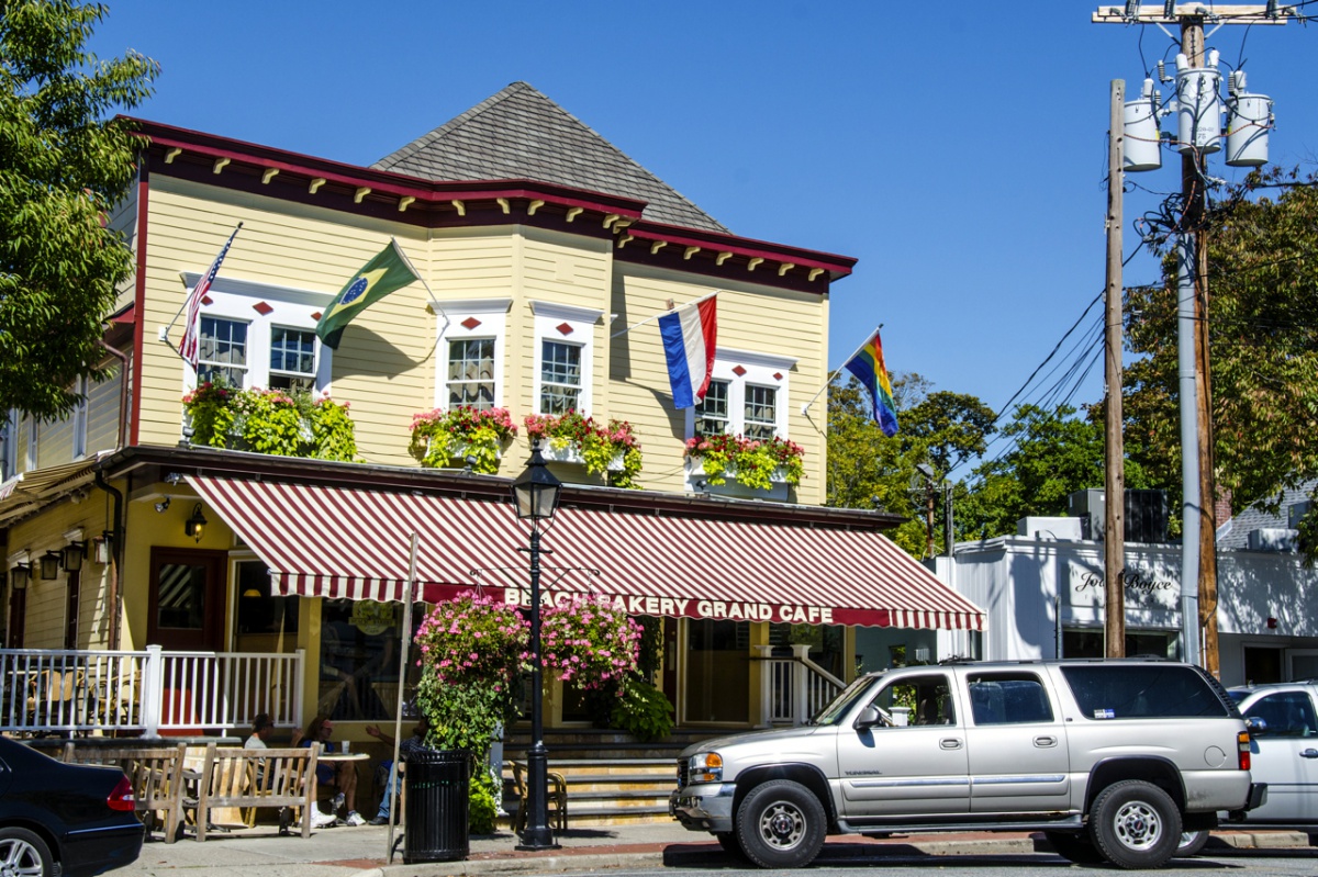 Beach Bakery Cafe in Westhampton Beach