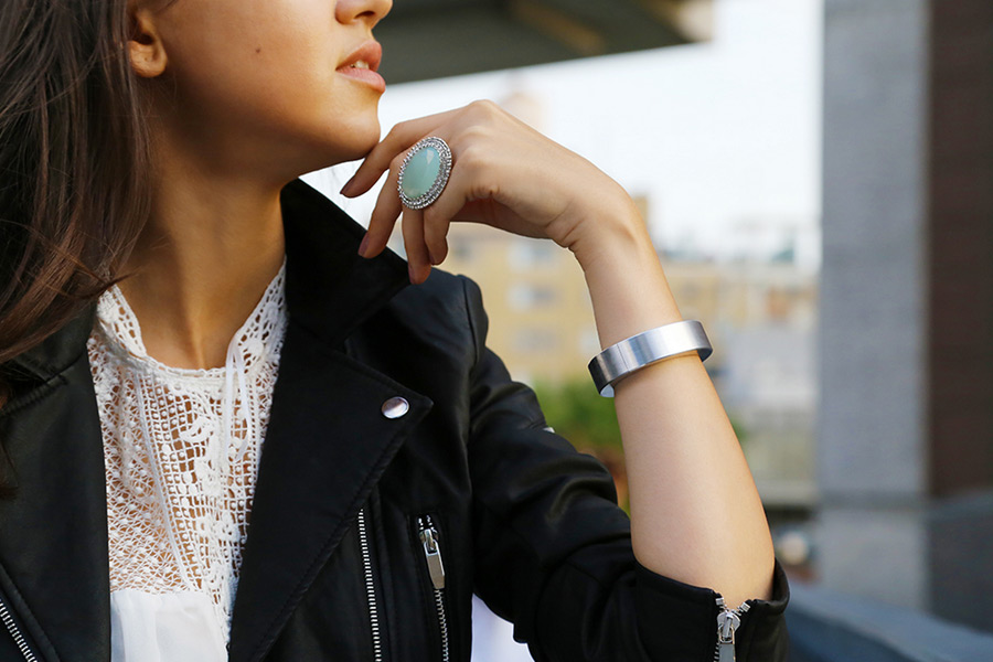 QBracelet by Q Designs is a fashionable way to charge your phone