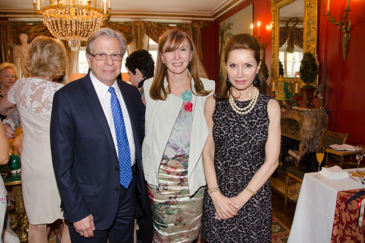 Samuel Waxman, Nicole Miller and Jean Shafiroff.