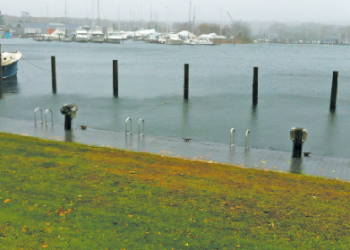 3 Mile Harbor Marina