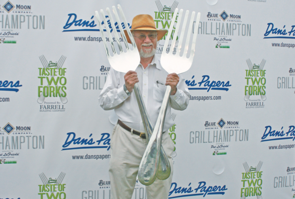 Dan Rattiner at Taste of Two Forks