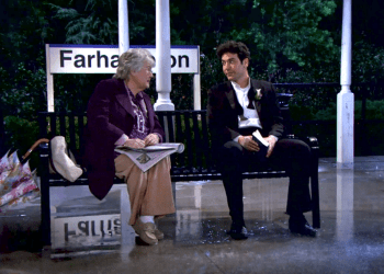 A Dan's Papers reader and Ted Mosby at the Farhampton train station on the 