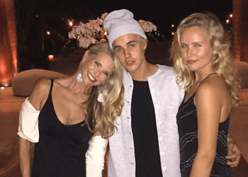 Christie Brinkley, Justin Bieber and Sailor Brinkley Cook.