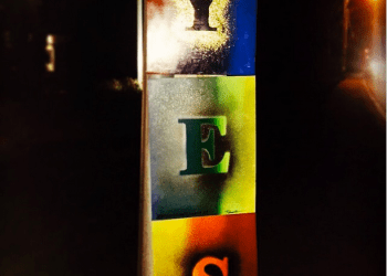 YES outside the Dan's Papers office.