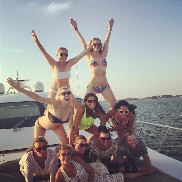 Amy Schumer and her high school friends enjoy the Hamptons with Jennifer Lawrence.