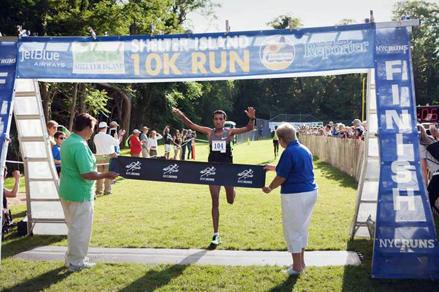 Yonas Mebrahtu of Eritrea Wins The Shelter Island 10K