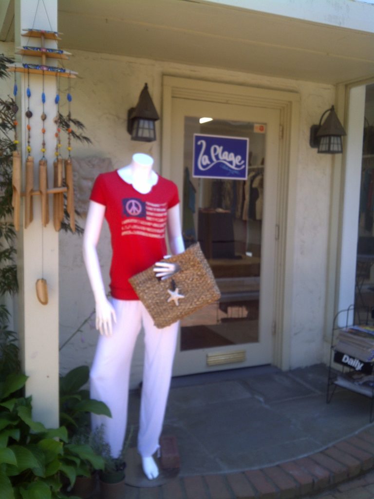 La Plage Clothing Store In Southampton Invites You For Cocktails Today Dan’s Papers