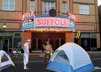 Dan's Best of the Best groupies outside Suffolk Theater