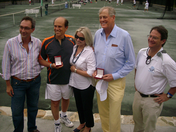 Courtney Ross, center, at Pro Am Tennis Tour