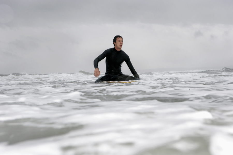 surfing with a fullsuit