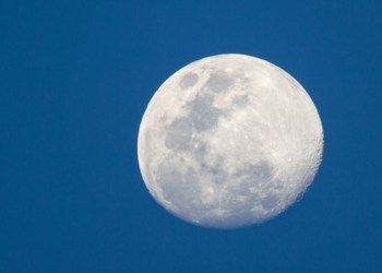 Take a moonlight cruise in Riverhead.