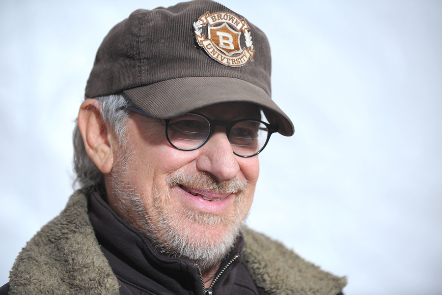 Steven Spielberg arrives at the premiere of Paramount Pictures' 'The Lovely Bones' at Grauman's Chinese Theatre on December 7, 2009 in Hollywood, California. (Photo by Jason Merritt/Getty Images)