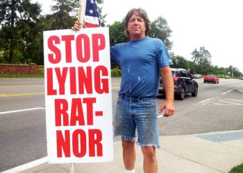 Tom Wedell Protests Dan's