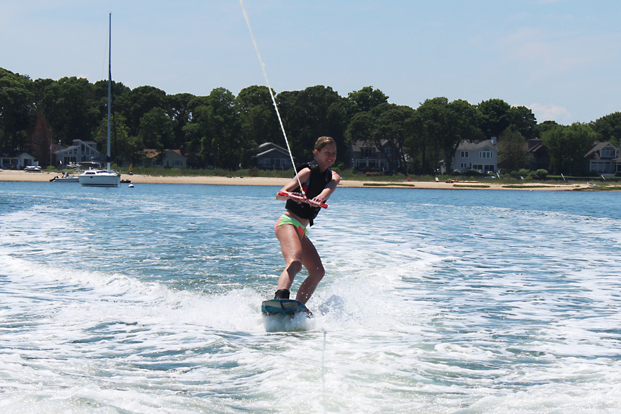 Kelly tries her hand at wakeboarding!