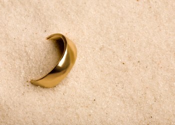 Wedding Ring Sand
