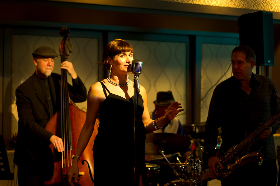 Vanessa Trouble and The Steve Watson Trio play Winterfest 2014