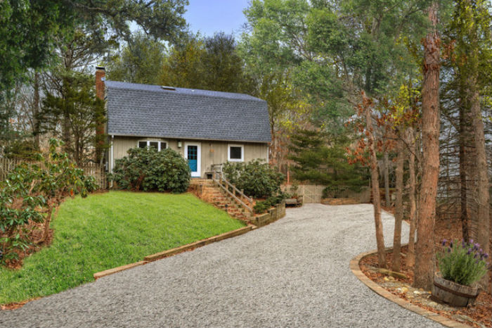 Courtesy Behind the Hedges