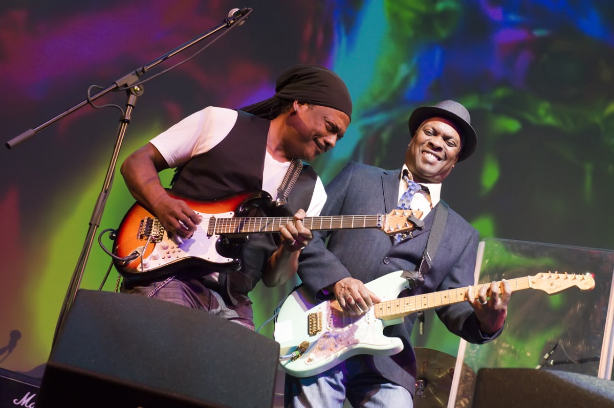 Booker T. Jones, picked up his guitar for a little dueling with his lead guitarist, Vernon Black