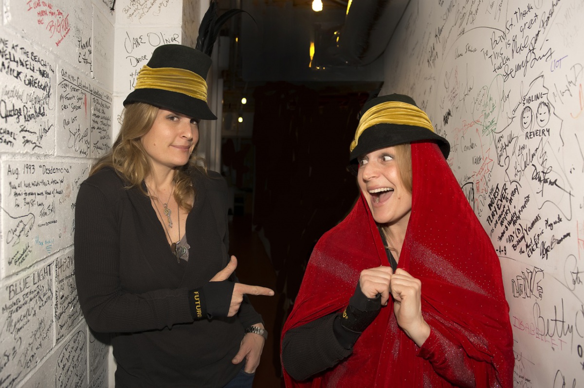 This week's special guest the Fireside Session at the Bay Street Theater in Sag Harbor, was Nancy Atlas, in an Atlas on Atlas evening.