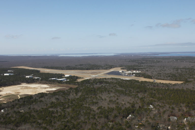 Draft East Hampton Airport Rules Detailed