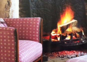 enghomeheatherchairfireplace2