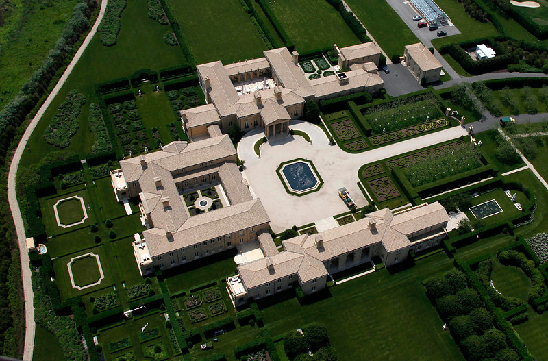 Ira Rennert's Fairfield estate in Sagaponack. Photo credit: Cully/EEFAS