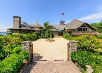 Angel View, 6 Bay View Court, North Haven