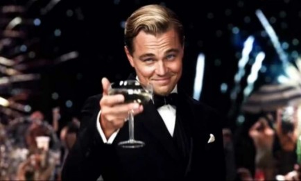 leonardo-dicaprio-plays-the-strenuously-polished-trove-of-secrets-that-is-jay-gatsby-in-baz-434×261