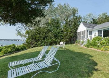 Tiana Circle, Hampton Bays.