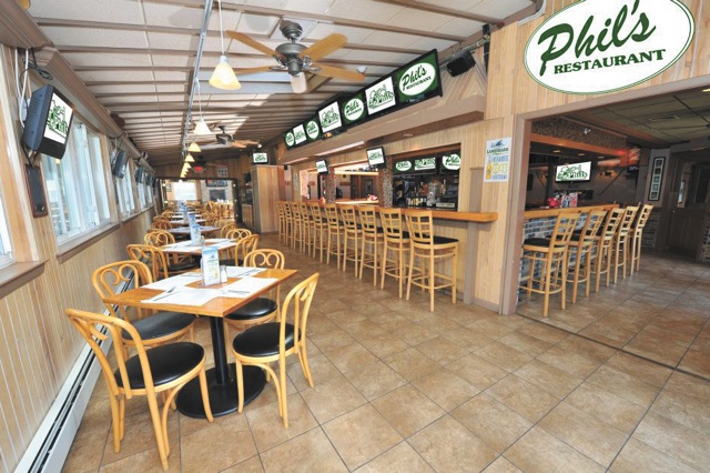 Phil's in Wading River