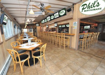 Phil's in Wading River