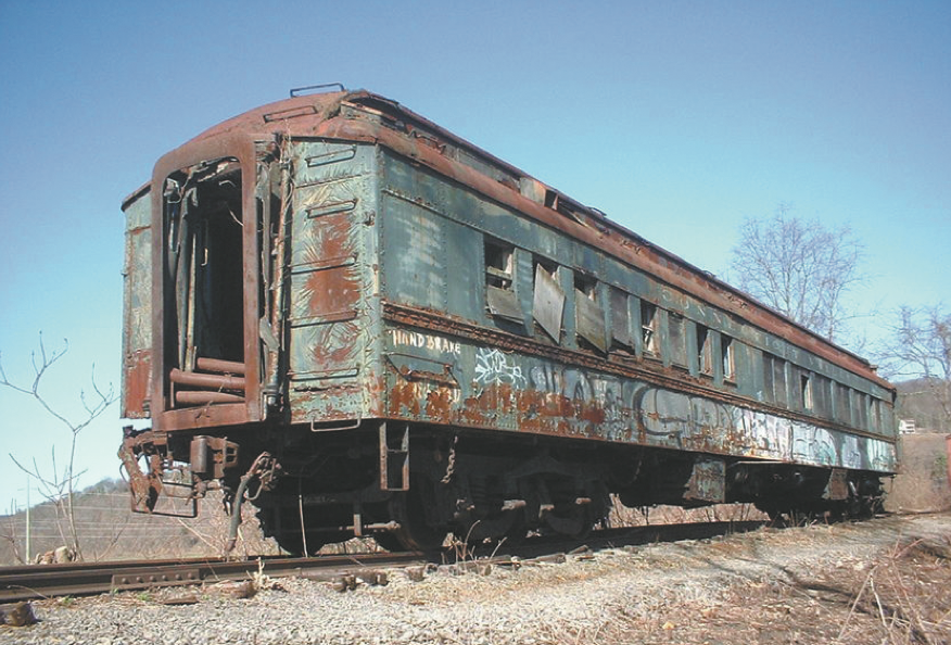 Lion Gardiner train