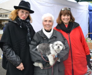 Rivalyn Zweig, Vivian Daddino, Maureen and Sarah Goldberg