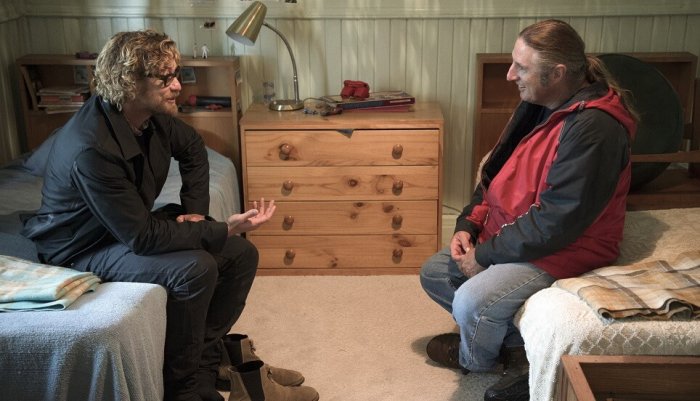 Simon Baker and Tim Winton on the set, Photo: FilmRise